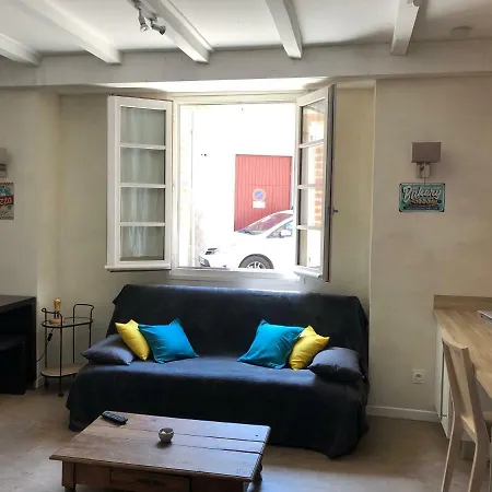 - Vigan Апартаменты